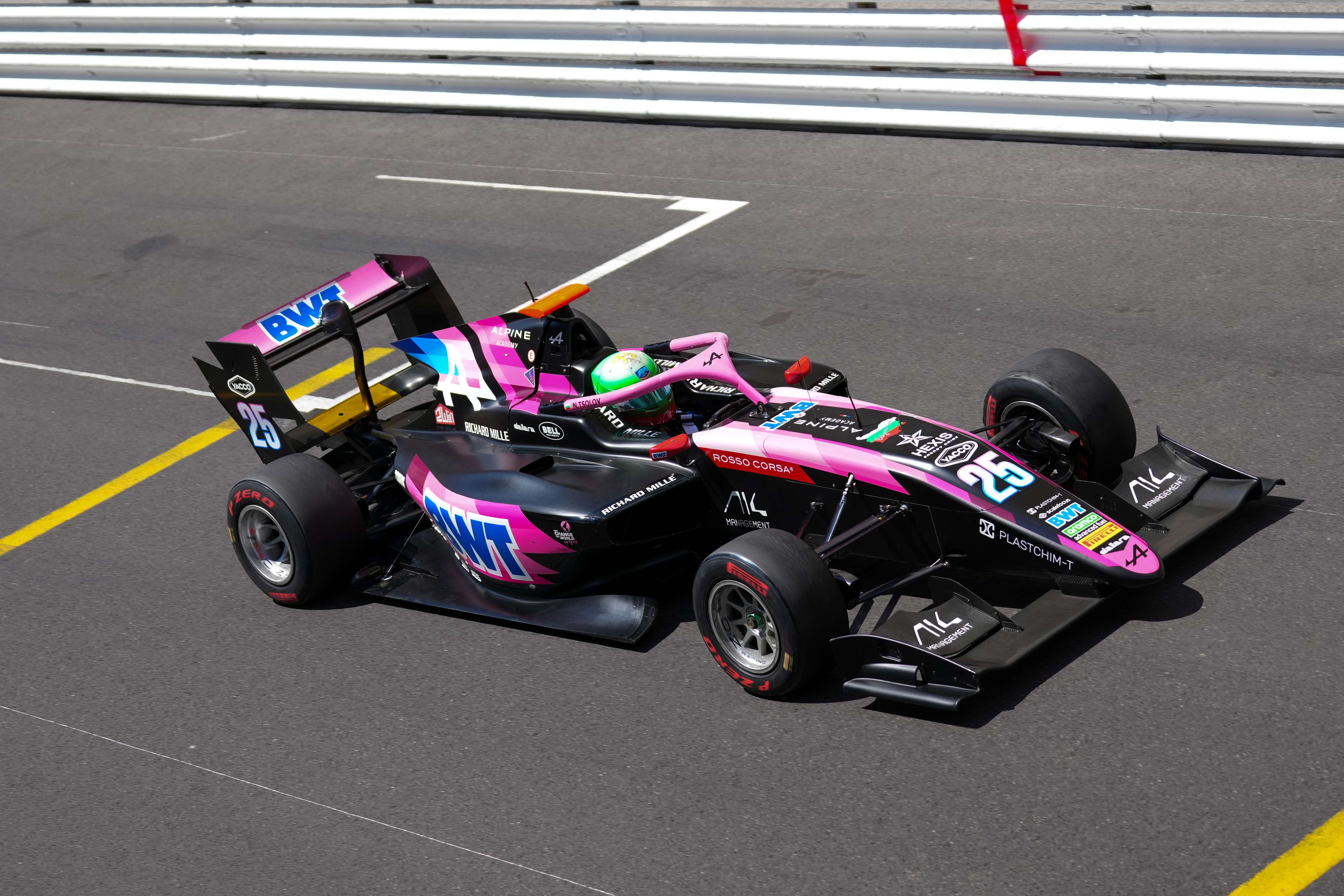 Никола Цолов