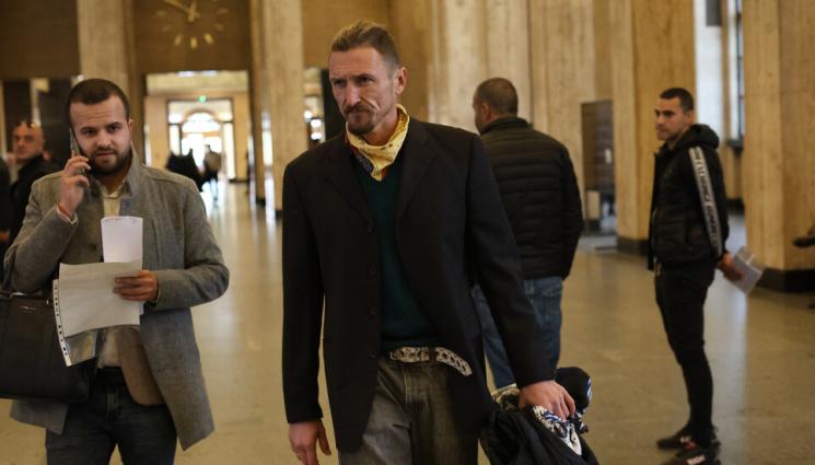 Димо - Върнаха Димо Алексиев в ареста!