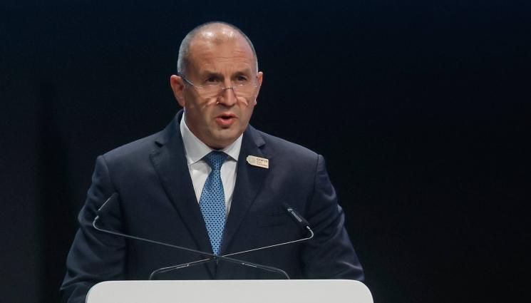 радев - Радев: Доверието в сегашния политически модел наистина е на изчерпване