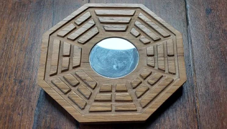 маг зодиак - МАГ ЗОДИАК: Фирмаджии луднаха по вълшебно огледало, в спалнята са противопоказни