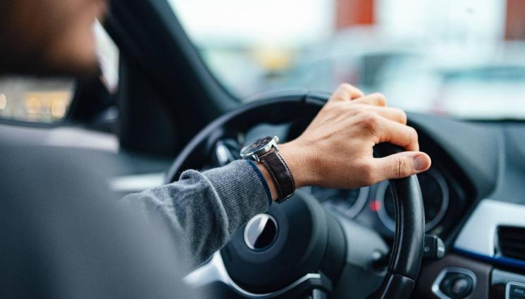 шофьор - ДРАКОНОВСКИ МЕРКИ: Нови правила по пътищата от 1 август!