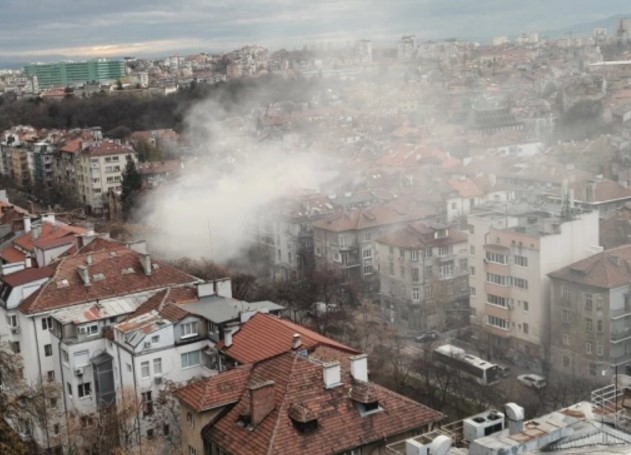 пожар София