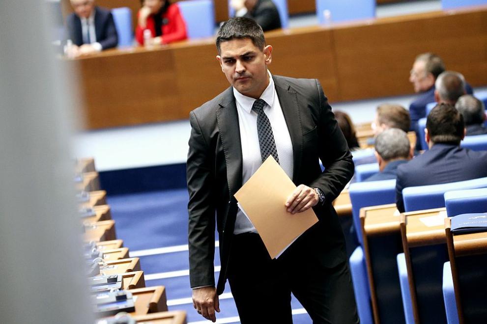  Радостин Василев 