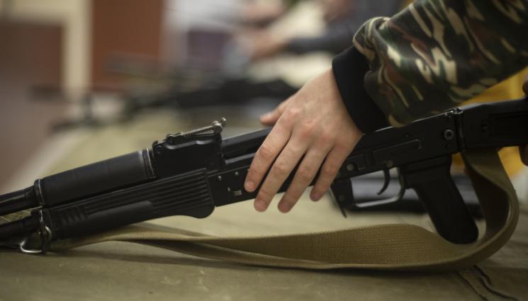 войник - Джо Байдън поиска украински ученици да се бият срещу Русия