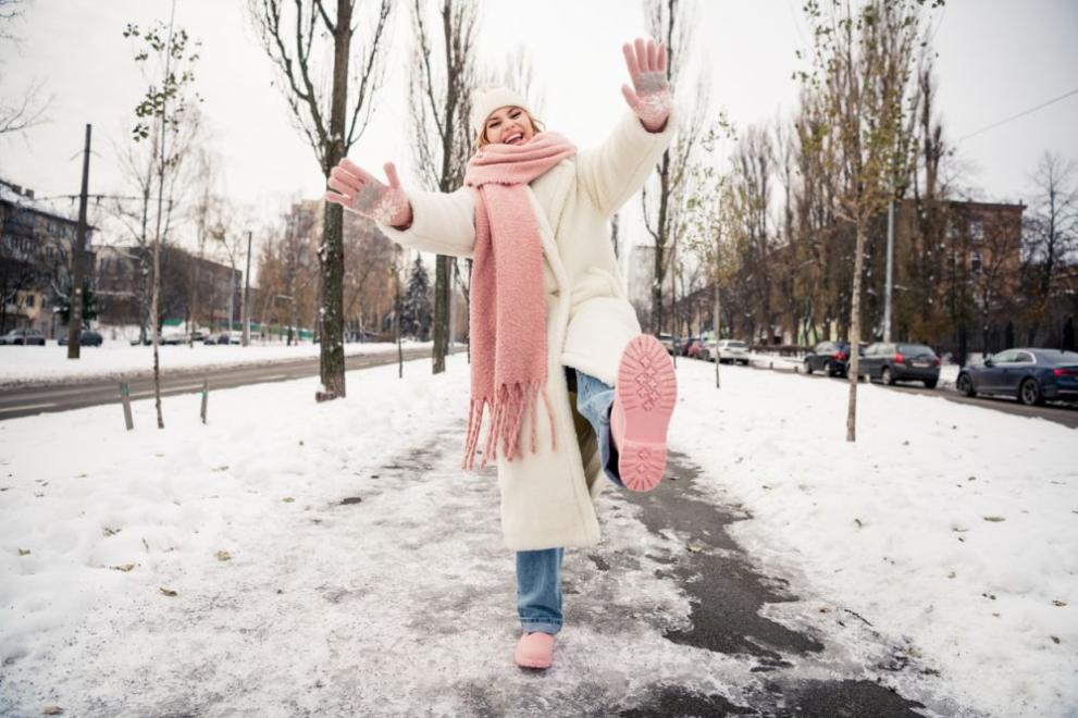 Изпращаме ноември с дъжд и посрещаме декември със снежна покривка. Днес