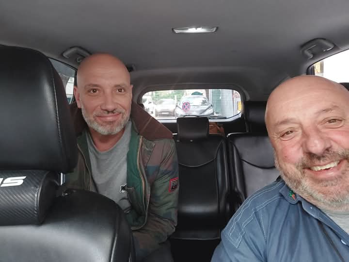 Захари Бахаров и таксиджия