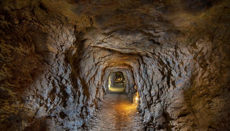 dd - МИСТЕРИОЗНО: Древни гиганти прокопали хиляди тунели (СНИМКИ)