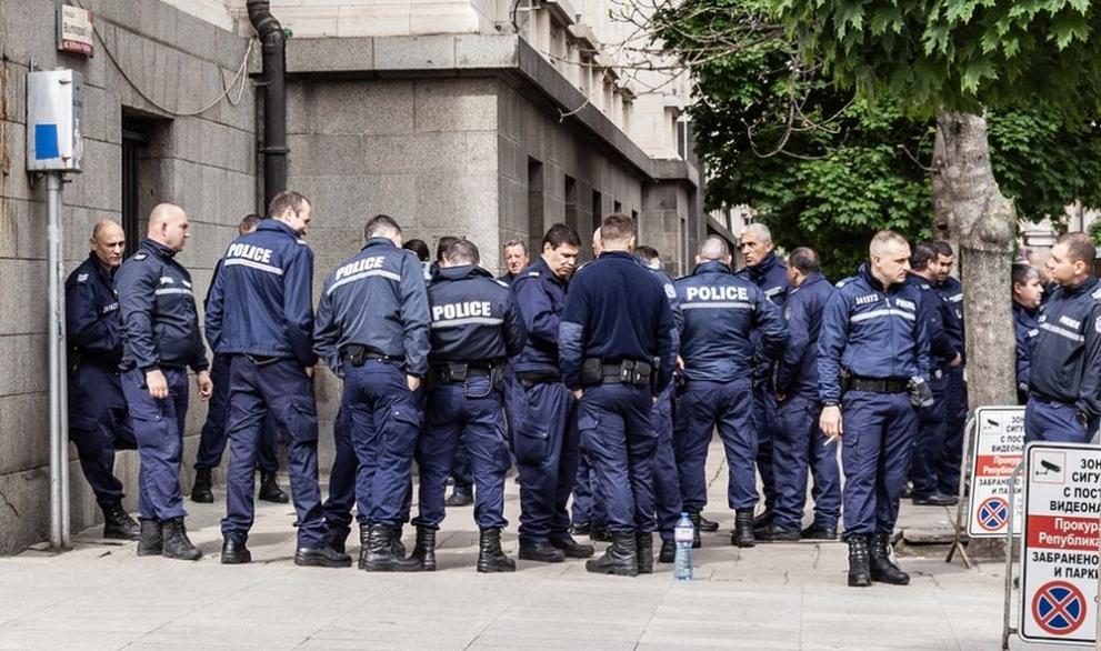 Във връзка с предстоящите празници МВР е отделило изключително голям
