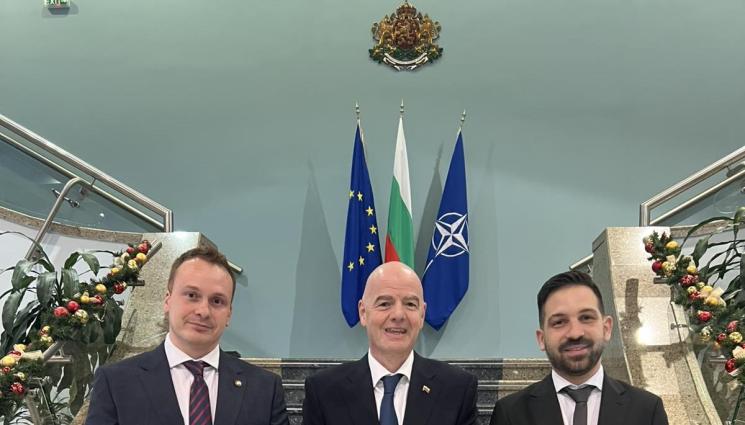 Джани Инфатино - Най-важният човек в световния футбол е в София!