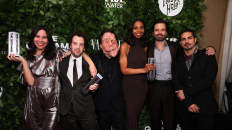 различен човек