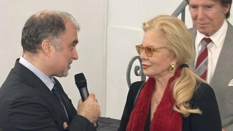 Силви Вартан