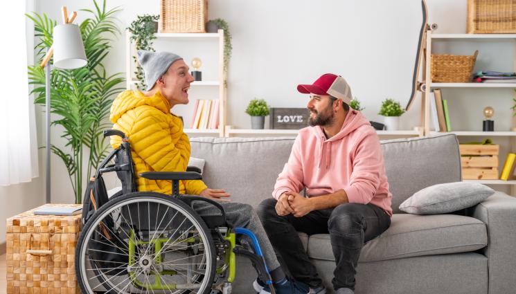 инвалид - Инвалиди прохождат с нова терапия на мозъка