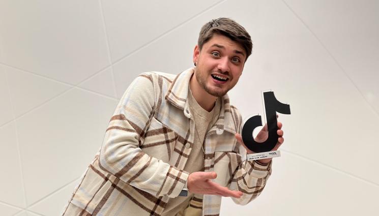 Милен колев - Един от най-добрите ни тиктокъри Милен Колев пред