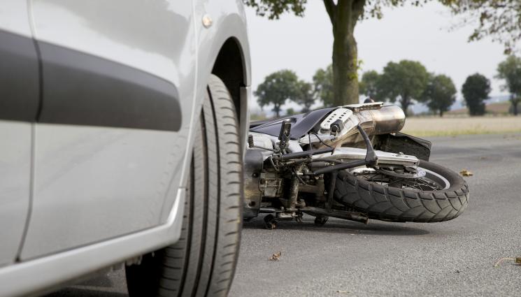 катастрофа моторист - ПОРЕДНО БЕЗУМИЕ: 3 години условна присъда за убиец на моторист