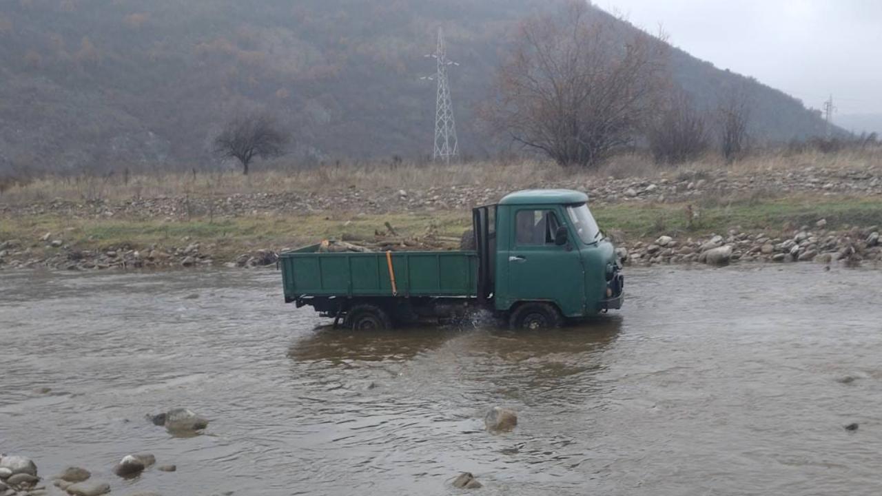 Задържани дървосекачи