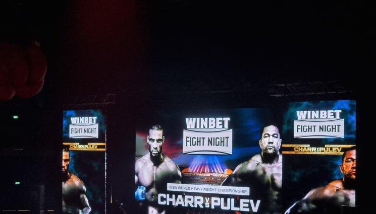 бокс - Боксовата галавечер стартира с два бързи нокаута