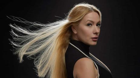 Деси бакърджиева