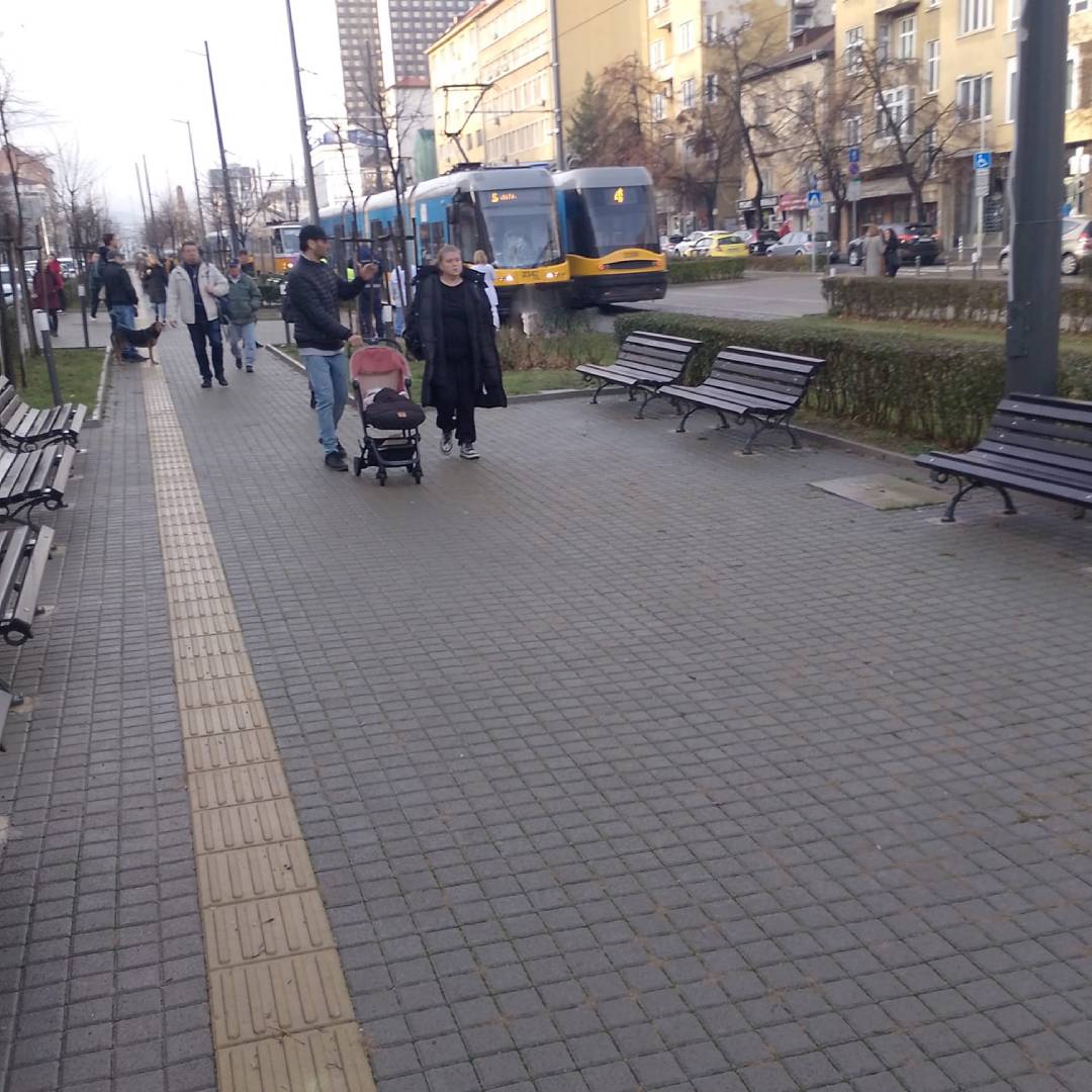 трамвай уби човек