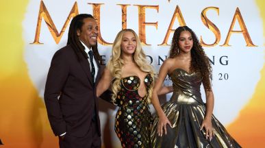 Beyoncé и Blue Ivy подкрепиха Jay-Z на откриващия му концерт в Ню Йорк