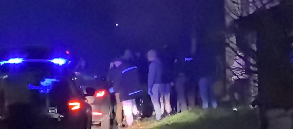  Специализирана полицейска интервенция се организира в град Крън, община Казанлък. 