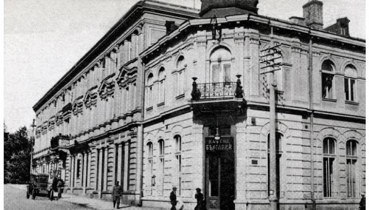 кино - ПРЕДИ 128 ГОДИНИ: Хипнотизатор пуска първото кино в България!