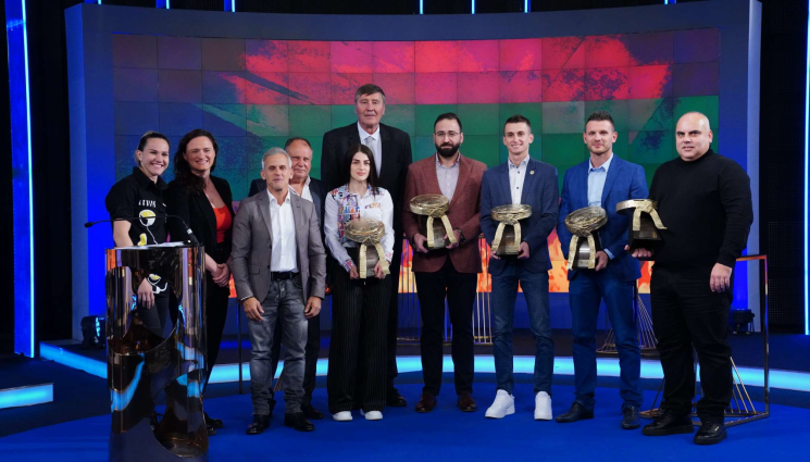 Златен пояс - За седма поредна година бойните спортове раздадоха „Златните пояси”. Ето кои са №1