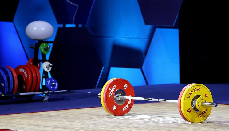 Световно по вдигане на тежести Бахрейн - Дениз Данев грабна сребро от европейското първенство