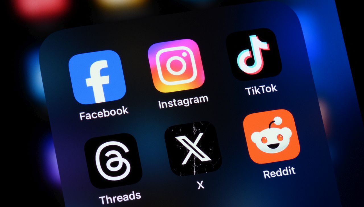 ЕК предупреди TikTok и Meta - грозят ви глоби до 6% от оборота