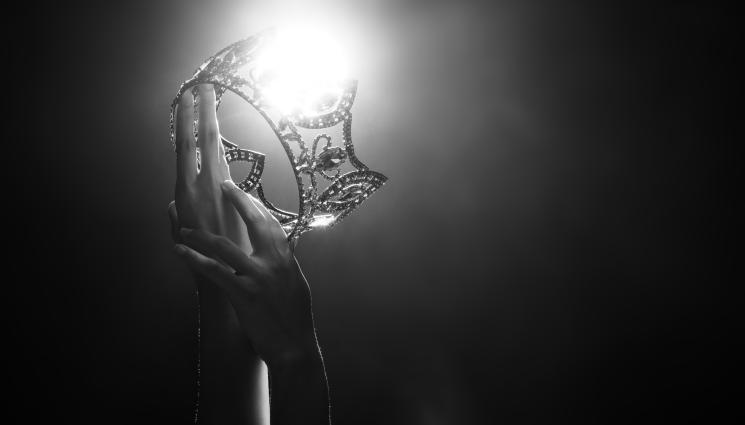 конкурс за красота - Момиче с българска кръв спечели конкурса Мис Гърция 2025! (СНИМКИ+ВИДЕО)