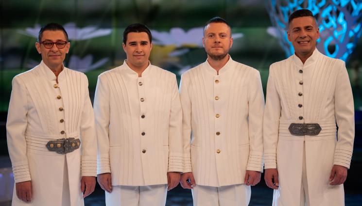 светоглас - ПО НОТИ: Американка подари БГ песен на „Светоглас“