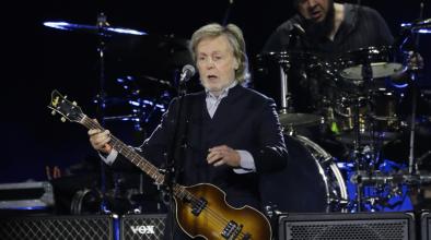 Paul и Ringo се събраха на сцената за концерт в Лондон