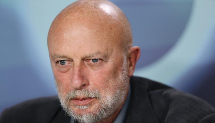 едвин сугарев - КУЛТУРЕН АФИШ: Едвин Сугарев отбелязва годишнина с нова книга