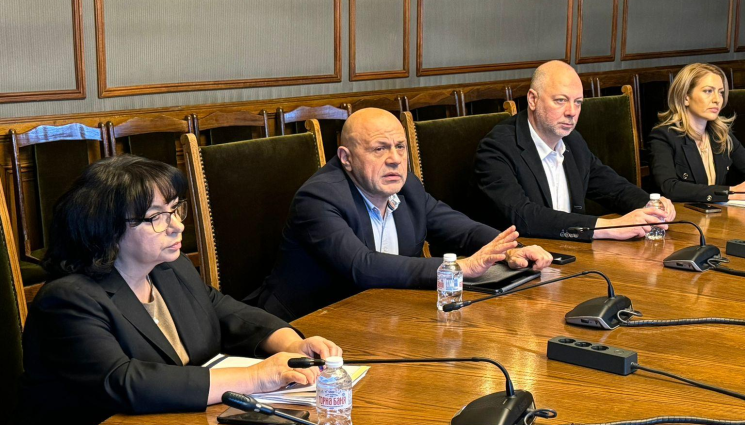 герб - ЩЕ ИМА ЛИ ИЗХОД ОТ КРИЗАТА? ГЕРБ-СДС и ДБ постигнаха съгласие!