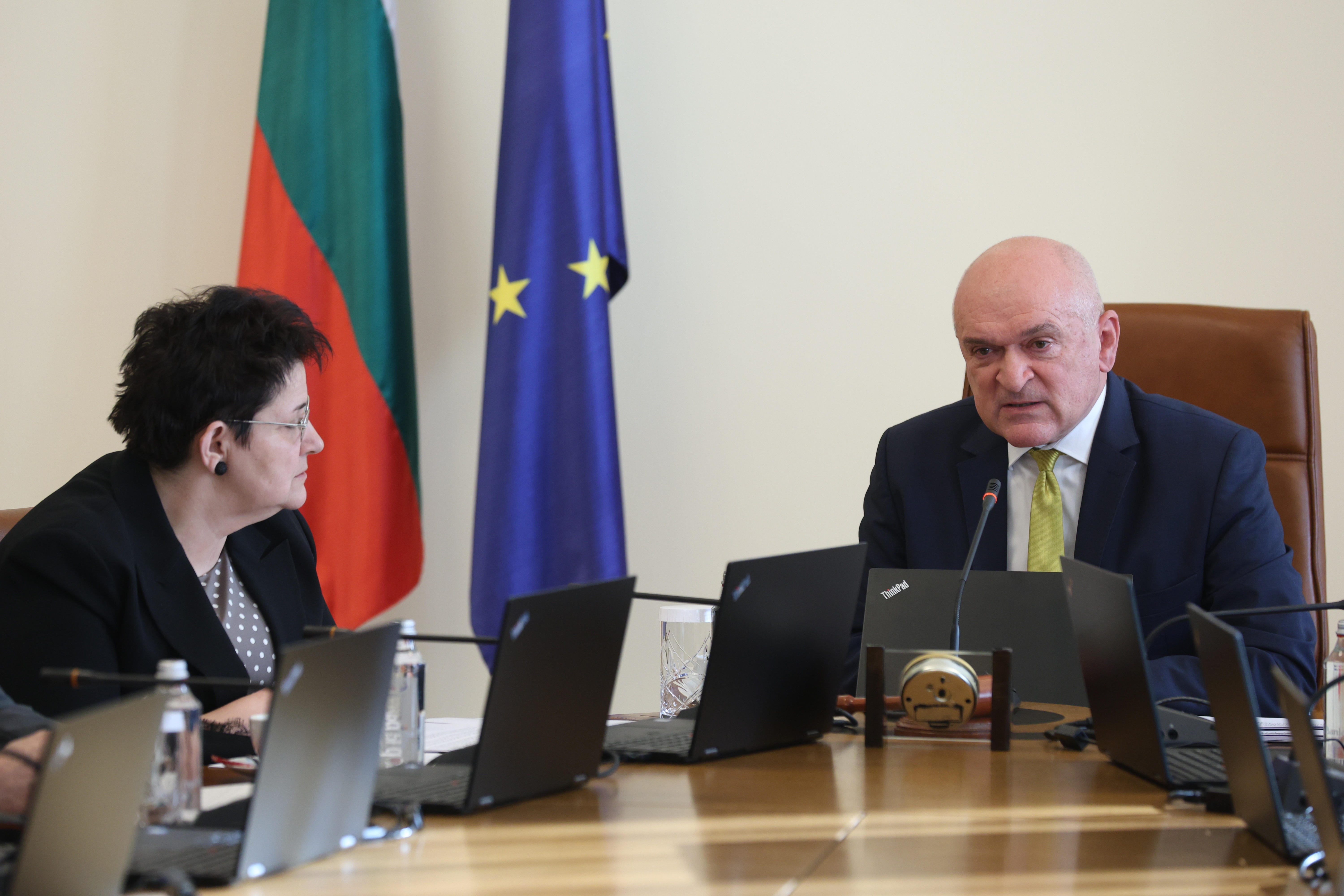 Людмила Петкова