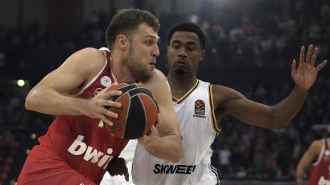 Везенков Олимпиакос Евролига