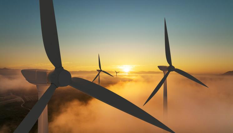 вятърна турбина вегрогенератор - ЗЛА БЕДА: Перка на вятърна турбина падна в старчески дом