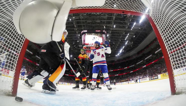 САЩ Германия световно по хокей до 20 години - Щатите направиха вундаба на Германия на световното по хокей до 20 години в Канада