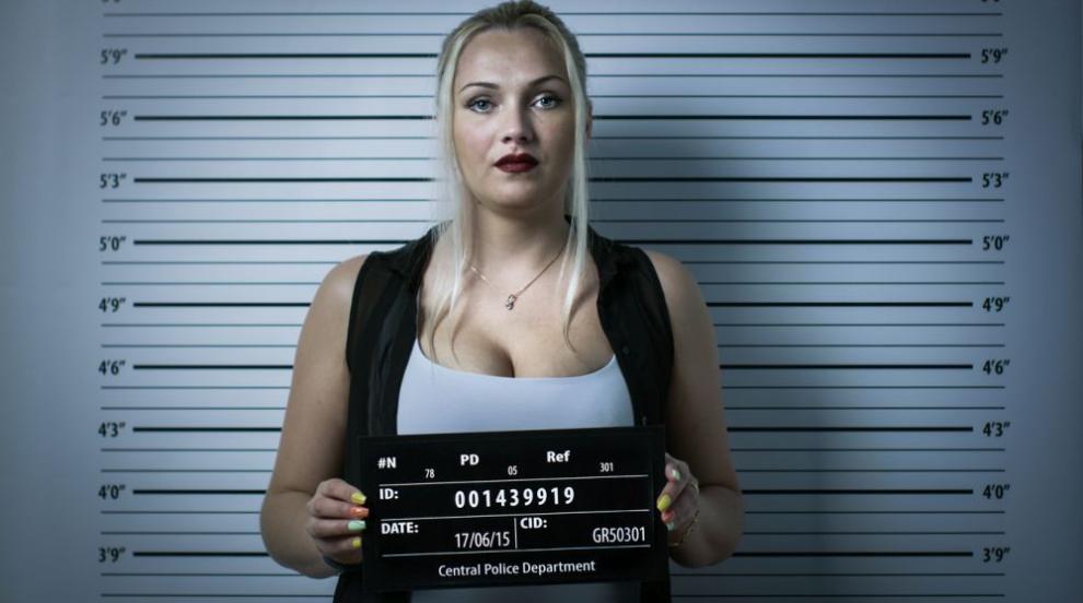 Жена ограби възрастен мъж в София, била наета да го гледа