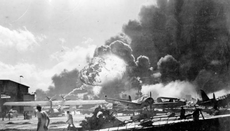 Пърл Харбър - Почина най-възрастният оцелял след атаката срещу Пърл Харбър през Втората световна война (СНИМКИ)