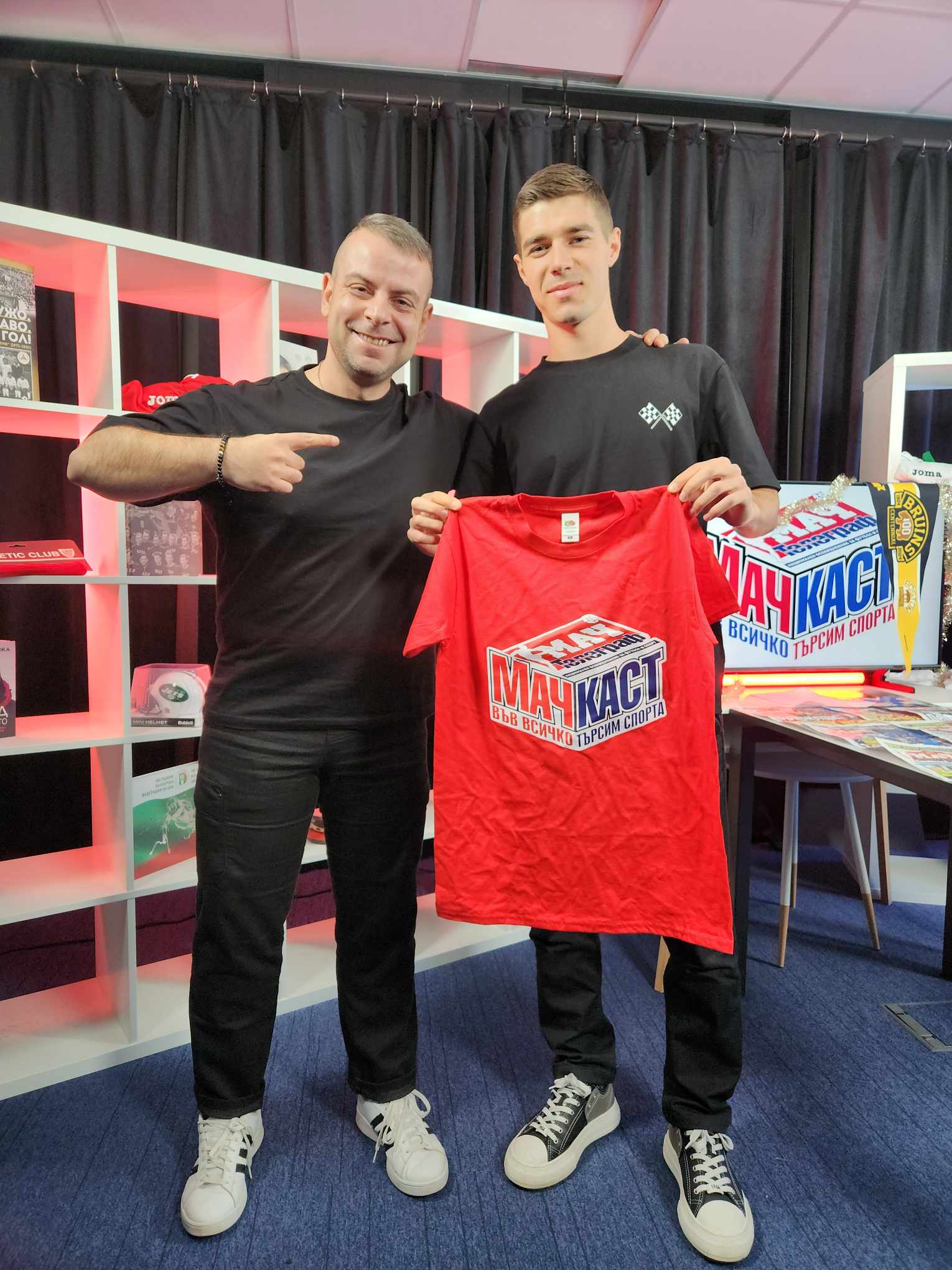 Слави Шопов