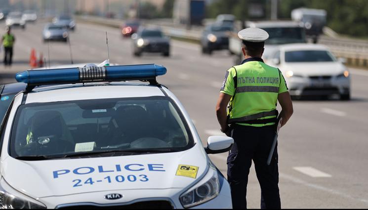 д - Варненската полиция търси свидетел на катастрофа