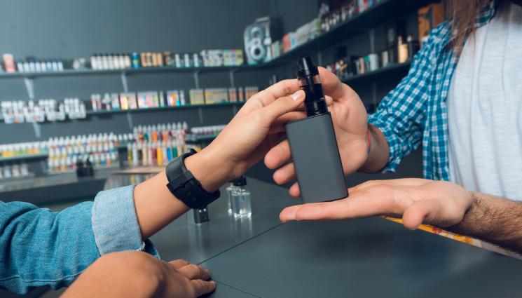 вейпове магазин вейп - АКЦИЯ НА ГДБОП: Удариха сайтове за вейпове - има задържани!