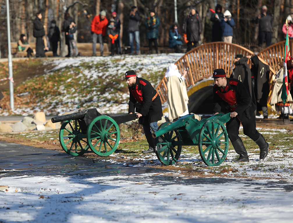<p>Историческа възстановка по повод 147 години от Освобождението на град София от османско владичество в Северен парк</p>