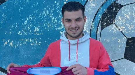 Валентин Николов