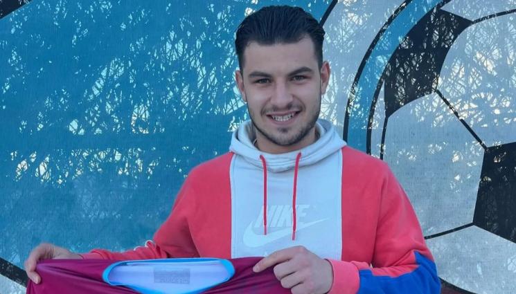 Валентин Николов - Септември се подсили с доскорошния капитан на Локомотив София