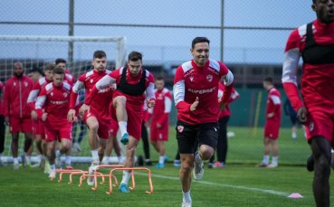 Георги Миланов се появи като резерва при загуба на Динамо Букурещ в дербито срещу ФКСБ