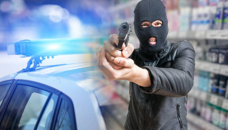 маскиран обир полиция