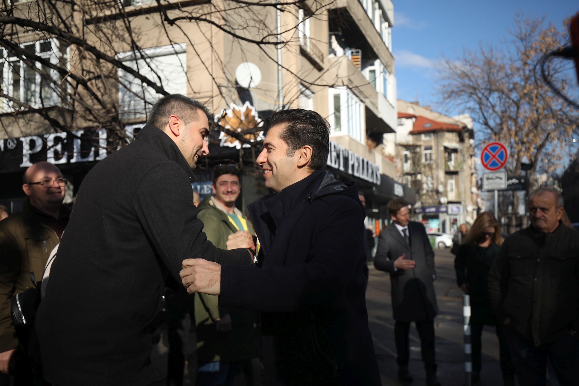 <p>Петков се явяви в прокуратурата, за да му бъде предявено обвинението за ареста на Борисов</p>