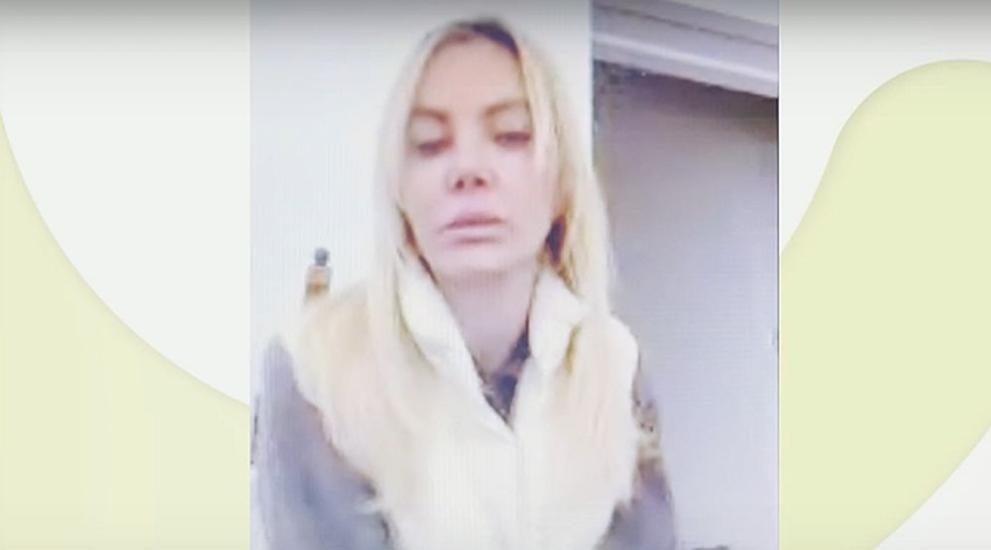 Слънцето е оранжево. Гори, гори, небето гори. И все едно