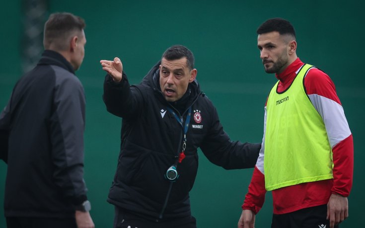 ЦСКА близо до нов централен защитник